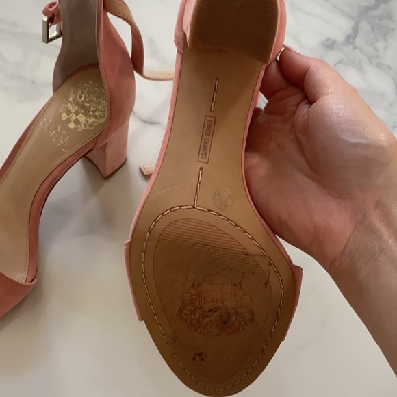 Vince Camuto Sandals - Picture 3 of 3